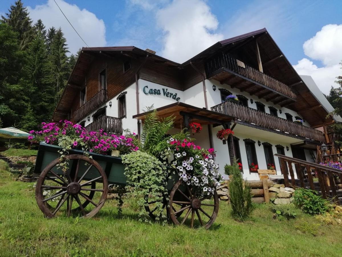 Casa Verde Voronet Bagian luar foto