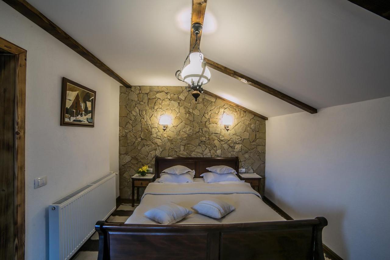 Casa Verde Voronet Bagian luar foto