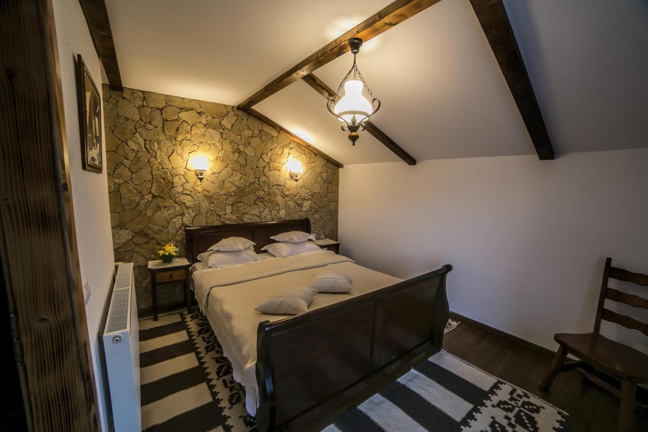 Casa Verde Voronet Bagian luar foto