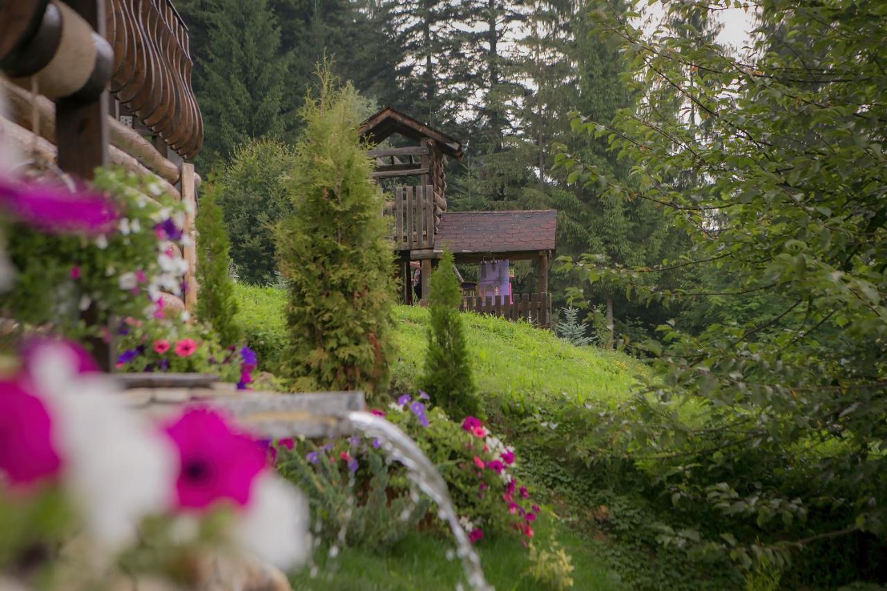 Casa Verde Voronet Bagian luar foto